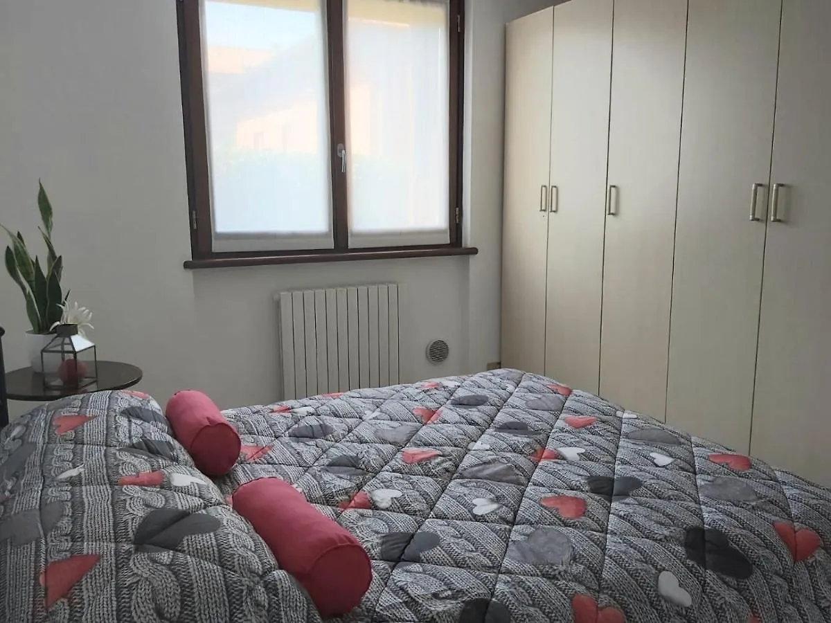 Bnbook - Residenza Naggi Casorate Sempione 0*,  Italy